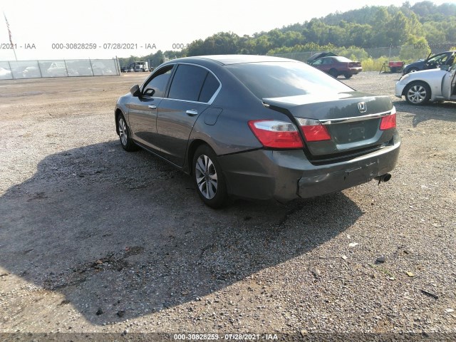 Photo 2 VIN: 1HGCR2F3XFA050649 - HONDA ACCORD SEDAN 