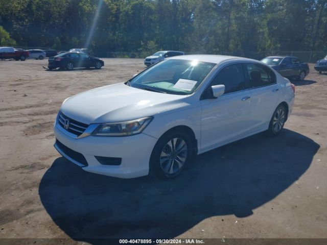 Photo 1 VIN: 1HGCR2F3XFA068617 - HONDA ACCORD 