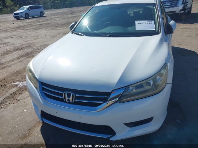 Photo 5 VIN: 1HGCR2F3XFA068617 - HONDA ACCORD 