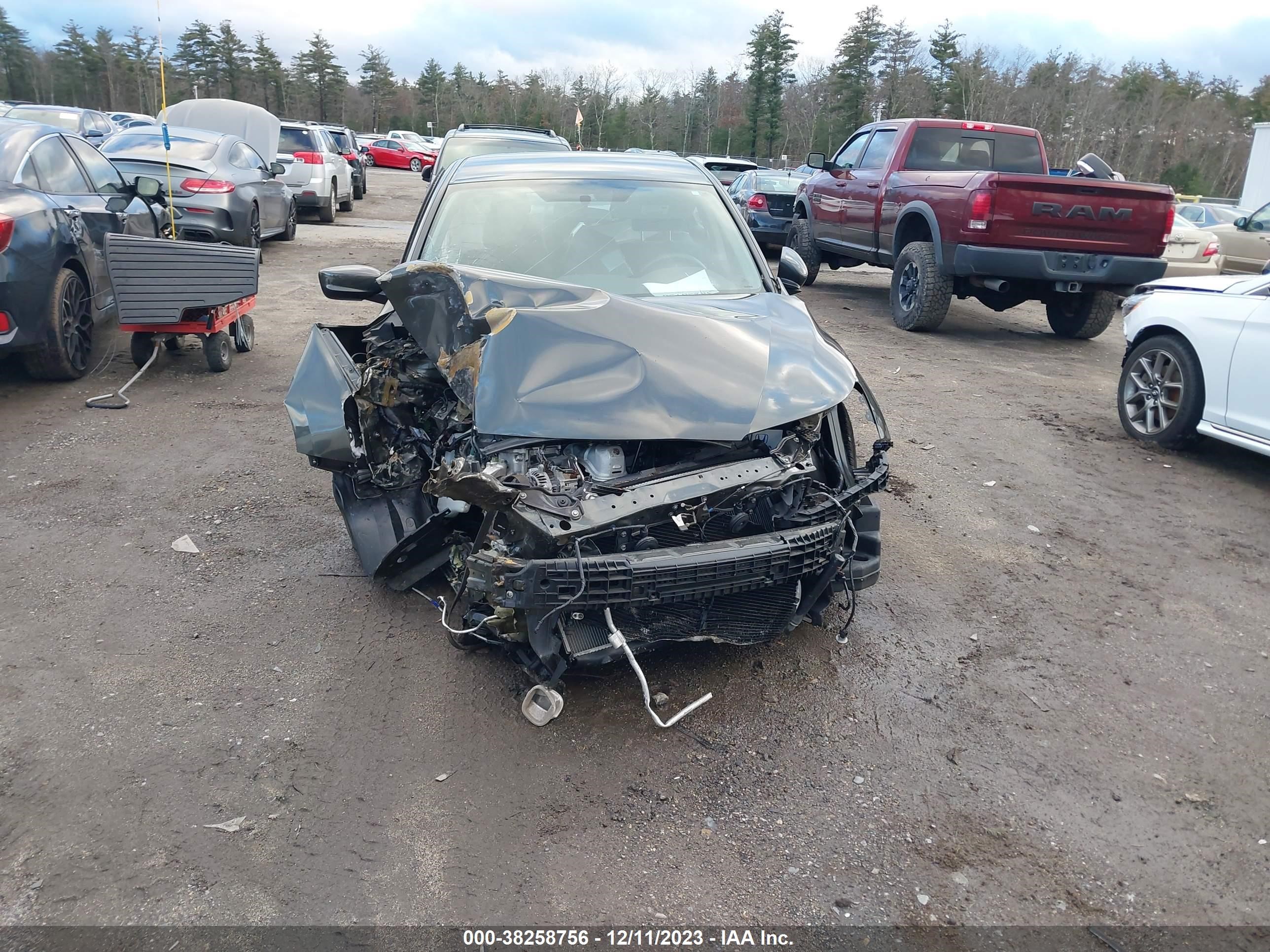 Photo 11 VIN: 1HGCR2F3XFA076684 - HONDA ACCORD 