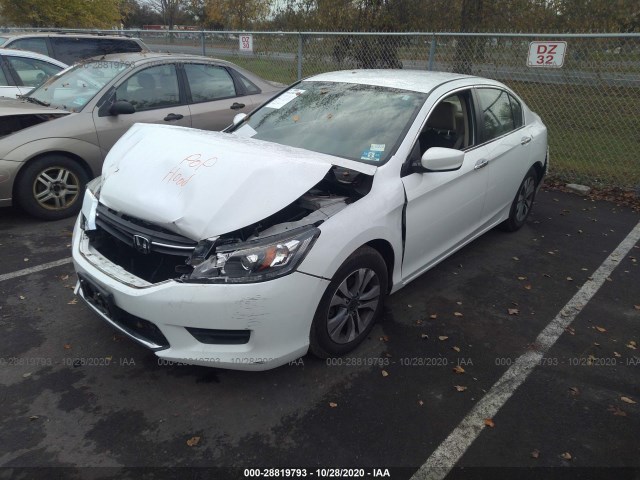 Photo 1 VIN: 1HGCR2F3XFA090469 - HONDA ACCORD SEDAN 