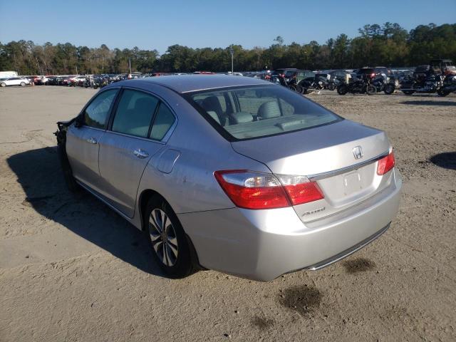 Photo 2 VIN: 1HGCR2F3XFA105827 - HONDA ACCORD LX 