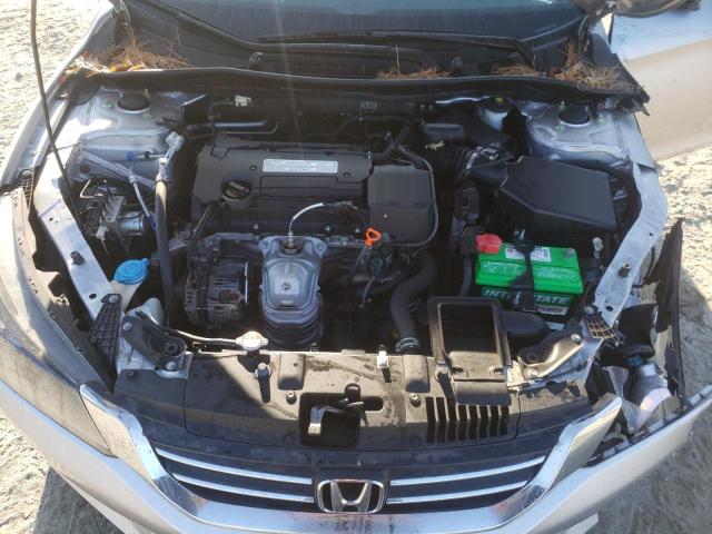 Photo 6 VIN: 1HGCR2F3XFA105827 - HONDA ACCORD LX 