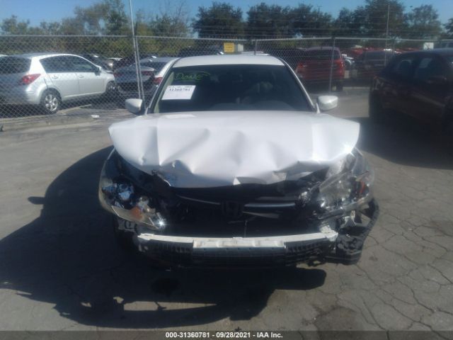 Photo 5 VIN: 1HGCR2F3XFA204616 - HONDA ACCORD SEDAN 