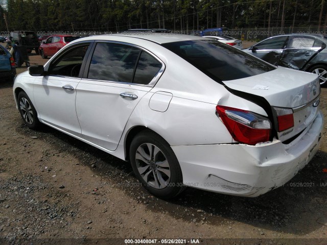 Photo 2 VIN: 1HGCR2F3XFA207094 - HONDA ACCORD SEDAN 