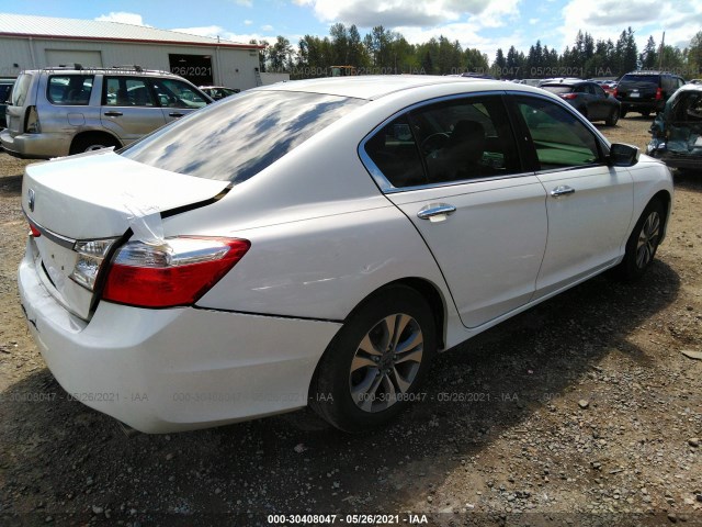 Photo 3 VIN: 1HGCR2F3XFA207094 - HONDA ACCORD SEDAN 