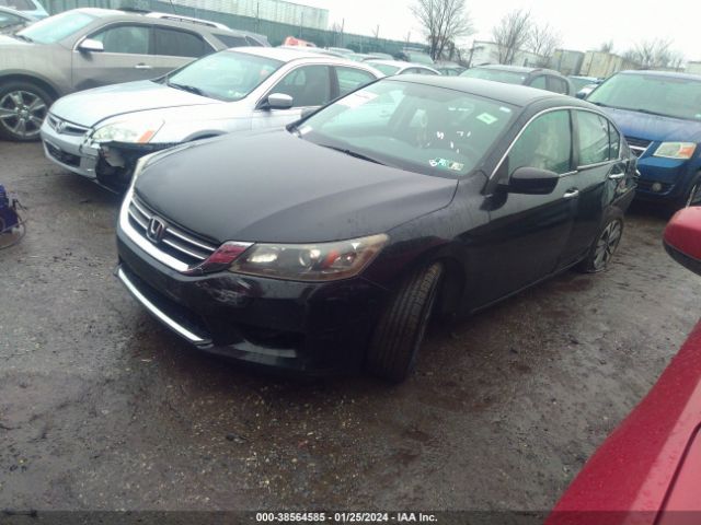 Photo 1 VIN: 1HGCR2F3XFA223425 - HONDA ACCORD 