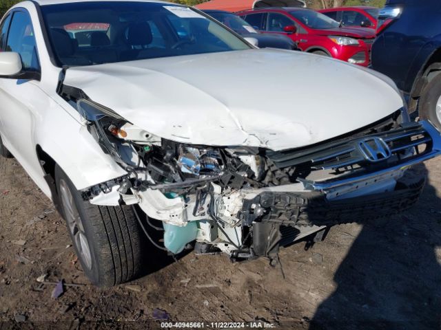 Photo 5 VIN: 1HGCR2F3XFA248762 - HONDA ACCORD 