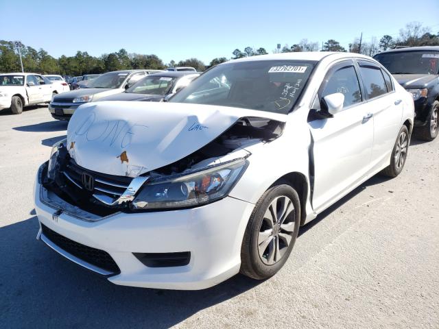 Photo 1 VIN: 1HGCR2F3XFA253055 - HONDA ACCORD LX 