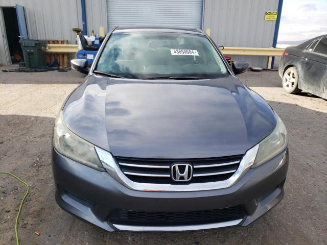 Photo 4 VIN: 1HGCR2F3XFA260717 - HONDA ACCORD 