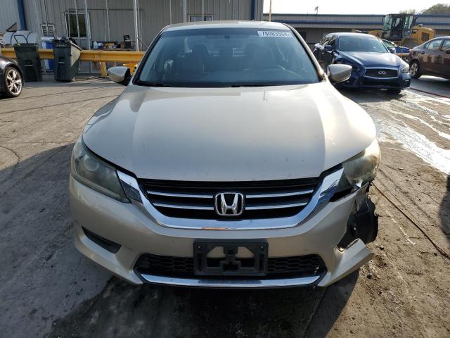 Photo 4 VIN: 1HGCR2F3XFA263102 - HONDA ACCORD LX 