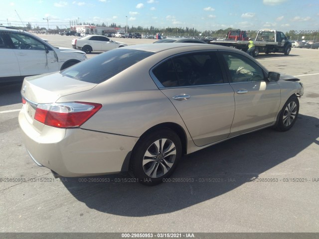 Photo 3 VIN: 1HGCR2F3XFA268686 - HONDA ACCORD SEDAN 