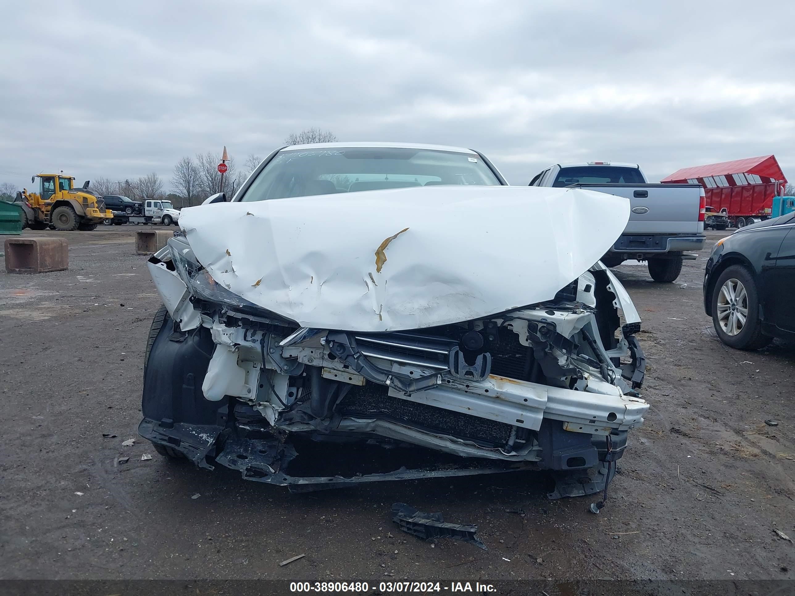 Photo 12 VIN: 1HGCR2F3XFA273614 - HONDA ACCORD 