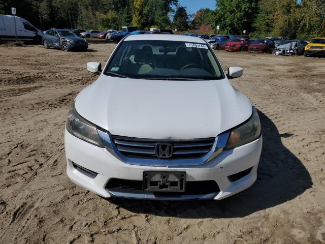 Photo 4 VIN: 1HGCR2F3XFA275329 - HONDA ACCORD LX 