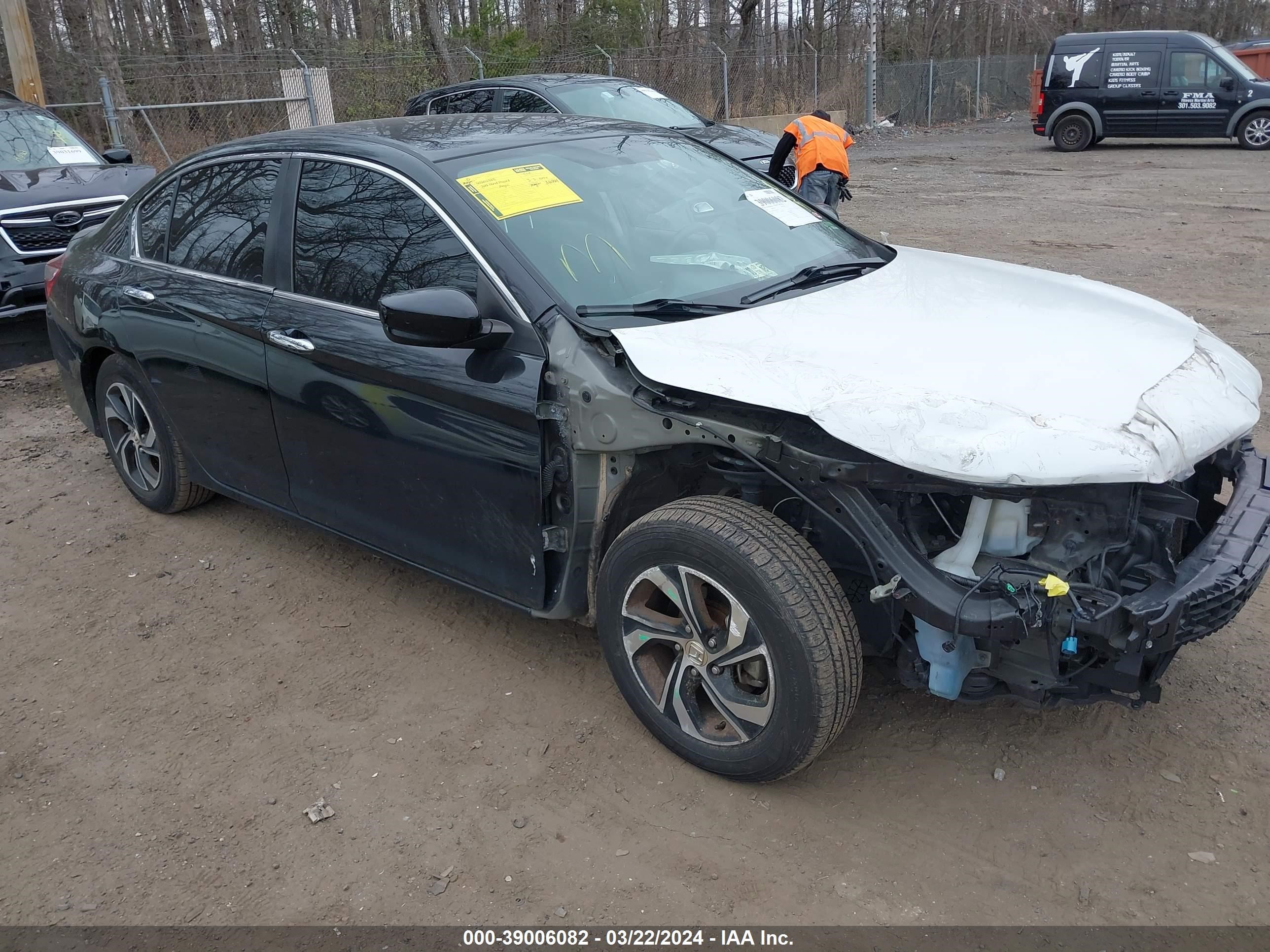 Photo 0 VIN: 1HGCR2F3XGA051558 - HONDA ACCORD 