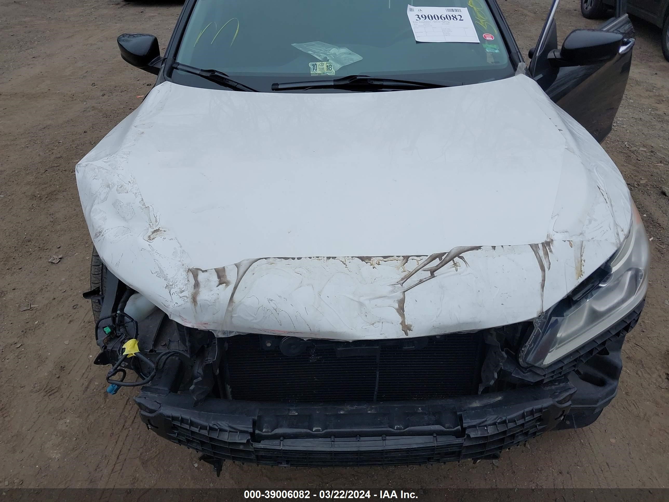 Photo 9 VIN: 1HGCR2F3XGA051558 - HONDA ACCORD 