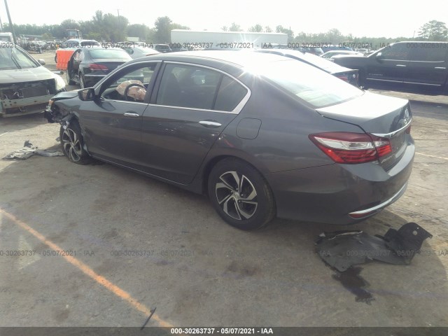 Photo 2 VIN: 1HGCR2F3XGA056209 - HONDA ACCORD SEDAN 