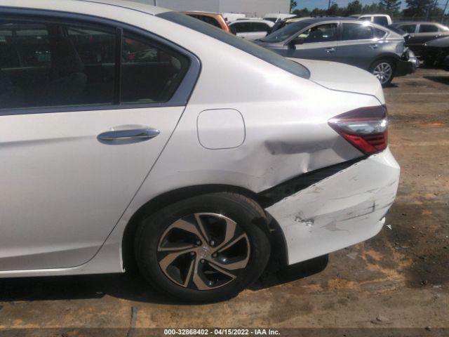 Photo 5 VIN: 1HGCR2F3XGA088738 - HONDA ACCORD SEDAN 