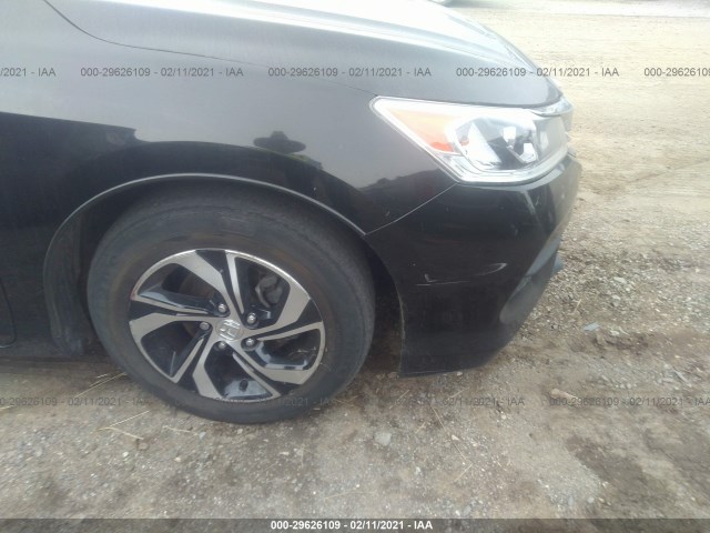 Photo 5 VIN: 1HGCR2F3XGA098704 - HONDA ACCORD SEDAN 