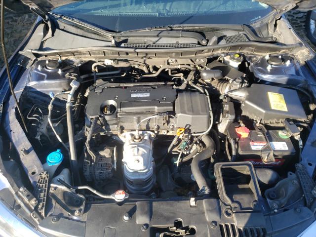 Photo 6 VIN: 1HGCR2F3XGA188001 - HONDA ACCORD LX 