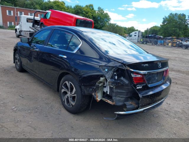 Photo 2 VIN: 1HGCR2F3XHA002538 - HONDA ACCORD 