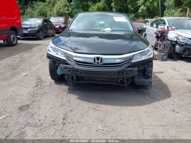 Photo 5 VIN: 1HGCR2F3XHA002538 - HONDA ACCORD 