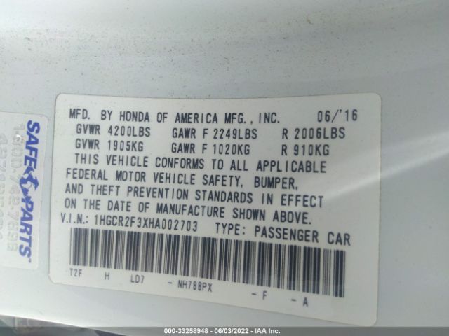 Photo 8 VIN: 1HGCR2F3XHA002703 - HONDA ACCORD SEDAN 