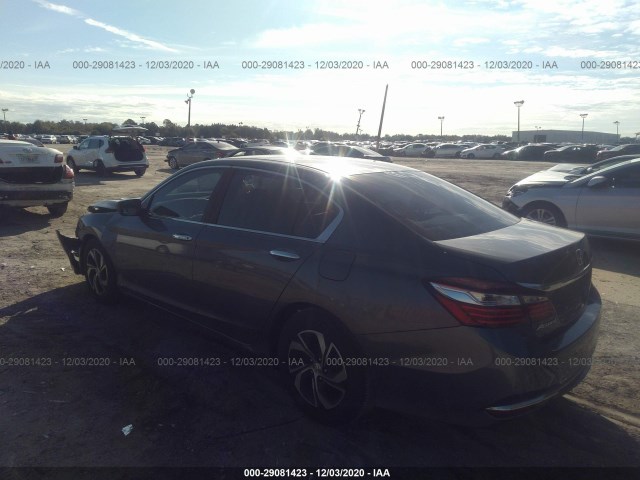 Photo 2 VIN: 1HGCR2F3XHA009523 - HONDA ACCORD SEDAN 