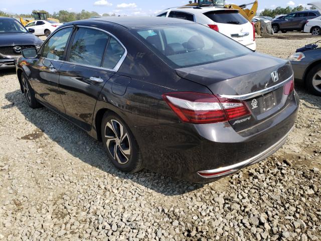 Photo 2 VIN: 1HGCR2F3XHA051061 - HONDA ACCORD LX 