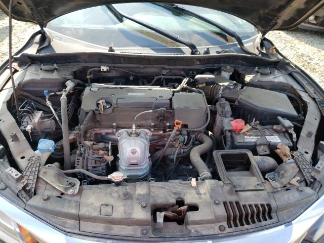 Photo 6 VIN: 1HGCR2F3XHA051061 - HONDA ACCORD LX 