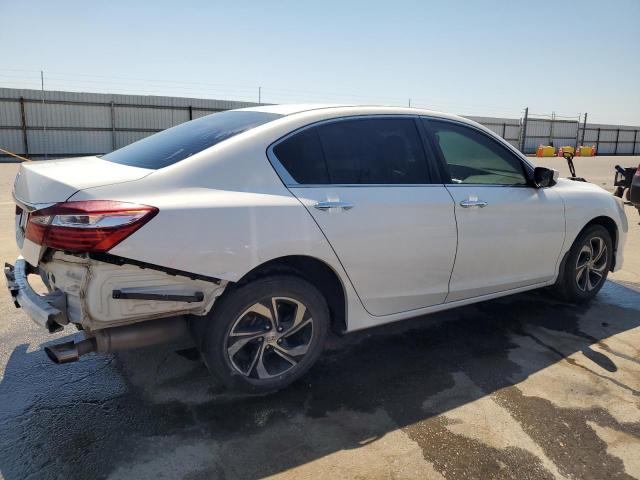 Photo 2 VIN: 1HGCR2F3XHA093276 - HONDA ACCORD 