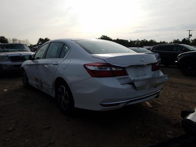 Photo 2 VIN: 1HGCR2F3XHA112103 - HONDA ACCORD LX 