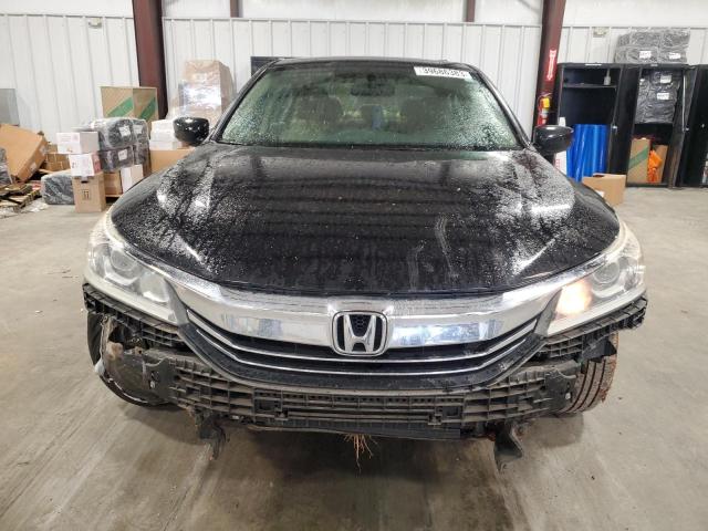 Photo 4 VIN: 1HGCR2F3XHA146705 - HONDA ACCORD LX 