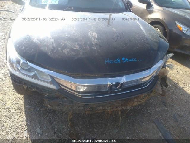 Photo 9 VIN: 1HGCR2F3XHA159082 - HONDA ACCORD SEDAN 