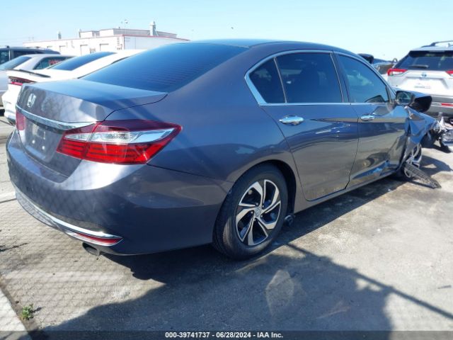 Photo 3 VIN: 1HGCR2F3XHA161074 - HONDA ACCORD LX 