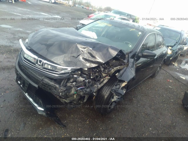 Photo 1 VIN: 1HGCR2F3XHA172690 - HONDA ACCORD SEDAN 