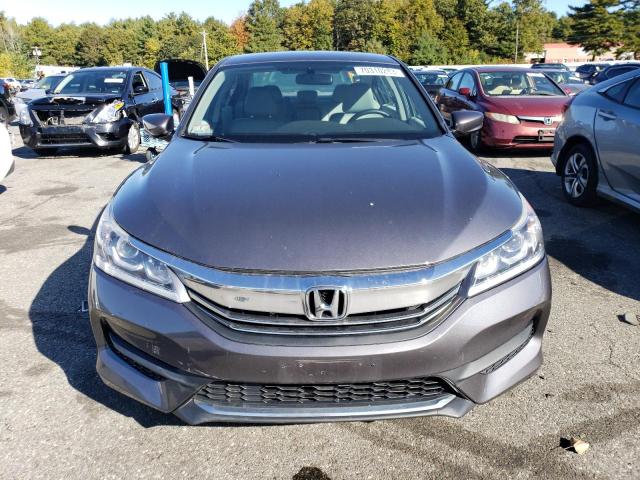 Photo 4 VIN: 1HGCR2F3XHA184600 - HONDA ACCORD 