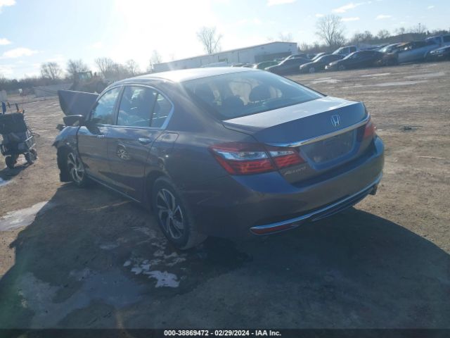 Photo 2 VIN: 1HGCR2F3XHA188209 - HONDA ACCORD 