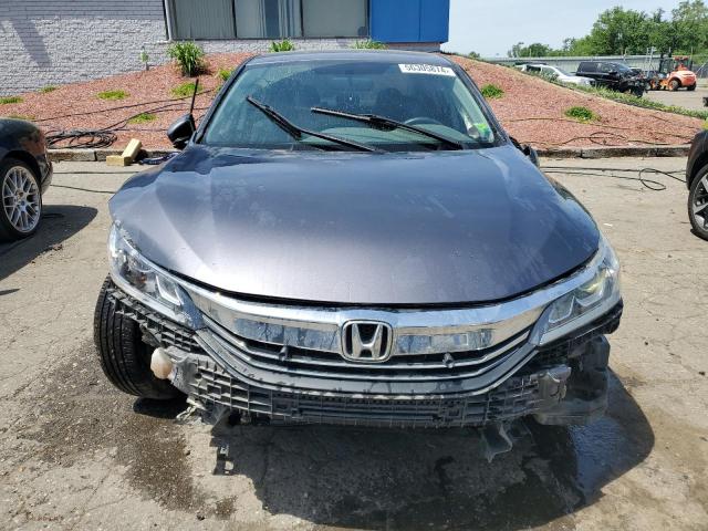 Photo 4 VIN: 1HGCR2F3XHA192230 - HONDA ACCORD LX 