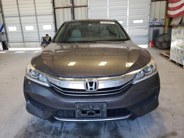 Photo 4 VIN: 1HGCR2F3XHA229311 - HONDA ACCORD 