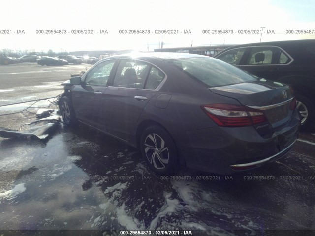 Photo 2 VIN: 1HGCR2F3XHA229325 - HONDA ACCORD SEDAN 