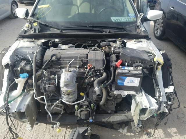 Photo 6 VIN: 1HGCR2F3XHA238591 - HONDA ACCORD LX 