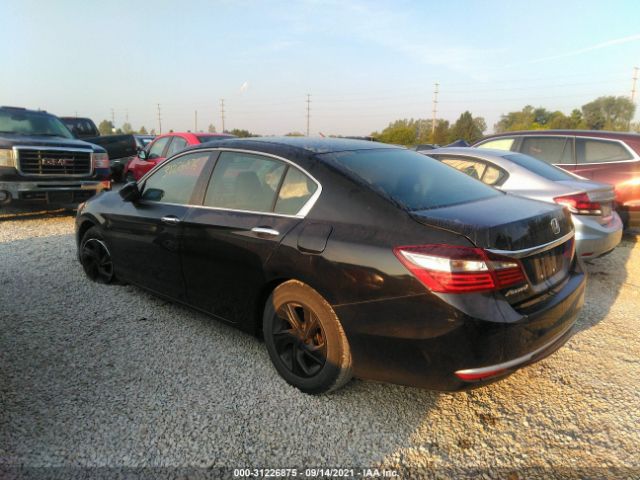 Photo 2 VIN: 1HGCR2F3XHA244200 - HONDA ACCORD SEDAN 