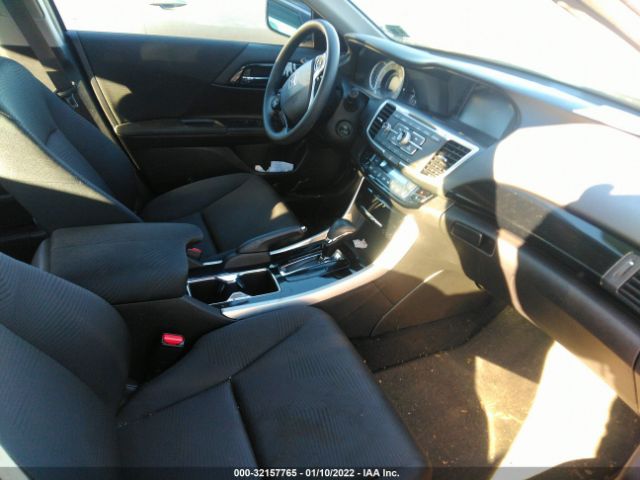 Photo 4 VIN: 1HGCR2F3XHA251129 - HONDA ACCORD SEDAN 