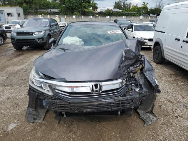 Photo 4 VIN: 1HGCR2F3XHA251132 - HONDA ACCORD LX 