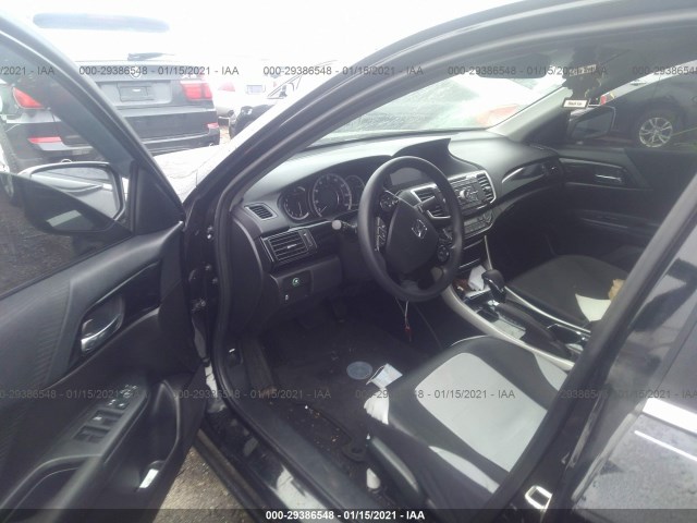 Photo 4 VIN: 1HGCR2F3XHA259067 - HONDA ACCORD SEDAN 