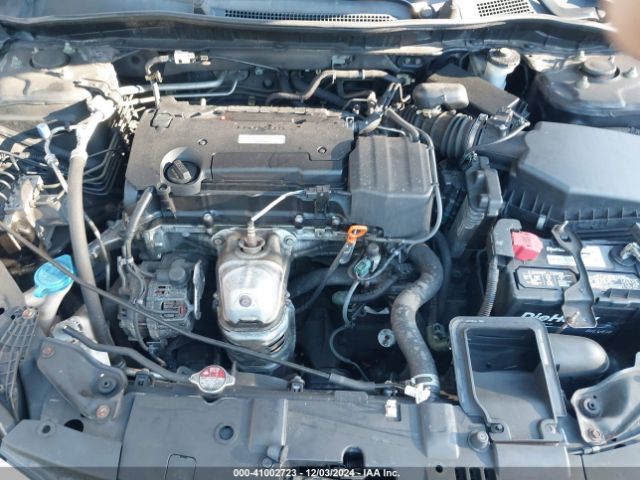 Photo 9 VIN: 1HGCR2F3XHA267198 - HONDA ACCORD 