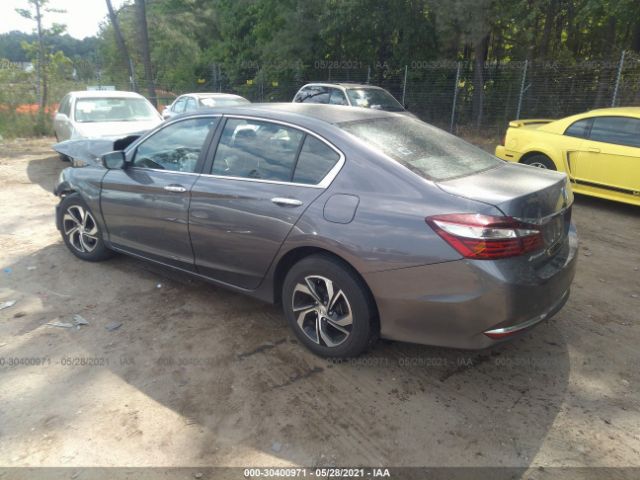 Photo 2 VIN: 1HGCR2F3XHA288679 - HONDA ACCORD SEDAN 