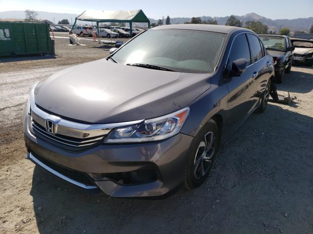 Photo 1 VIN: 1HGCR2F3XHA290660 - HONDA ACCORD LX 