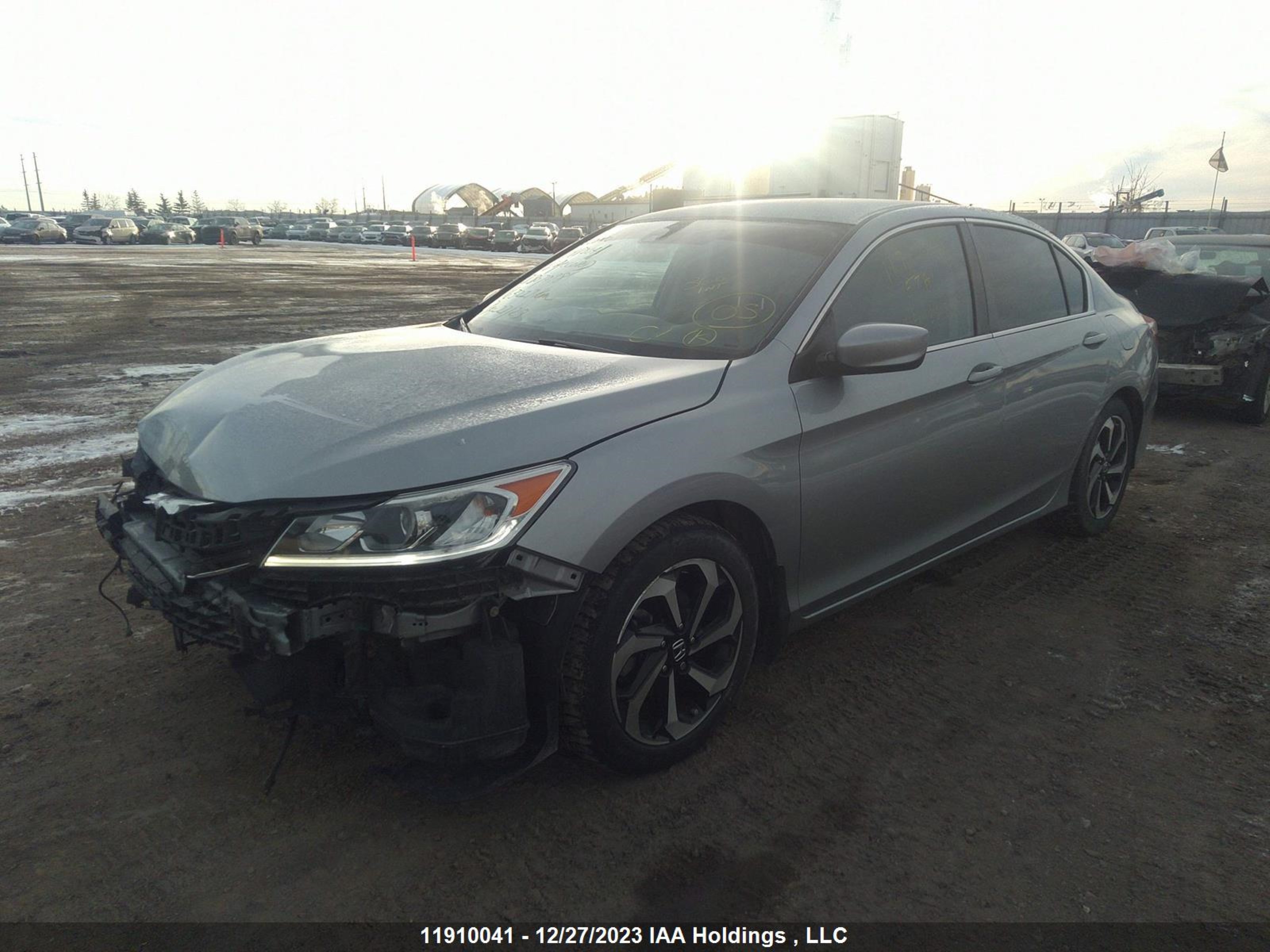 Photo 1 VIN: 1HGCR2F42GA807098 - HONDA ACCORD 